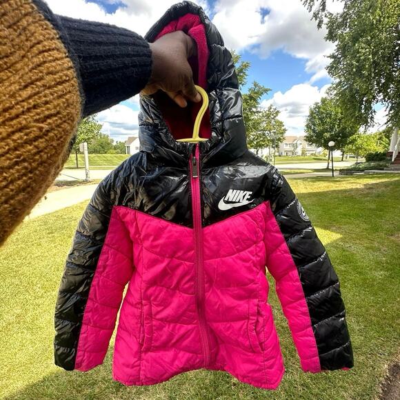 Nike Little Kid Girls Colorblock Hooded Puffer Jacket Size 4 XS Pink Black - Picture 8 of 13